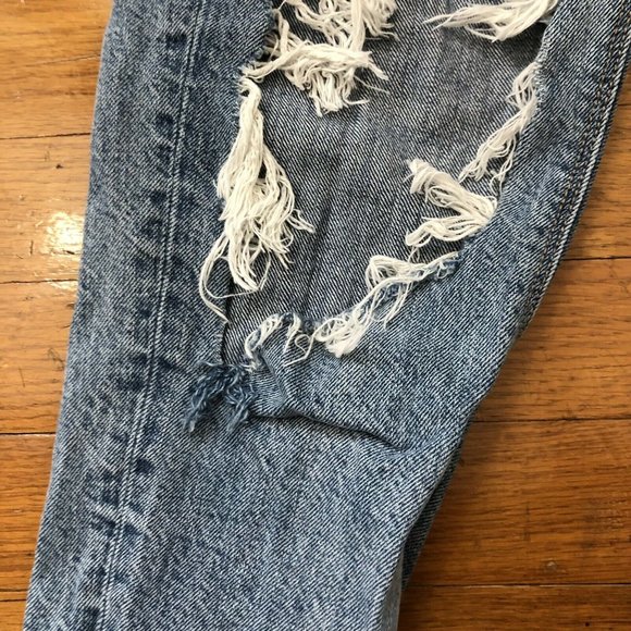 American Eagle Highest Rise Mom Jeans Size 00 - Picture 5 of 12